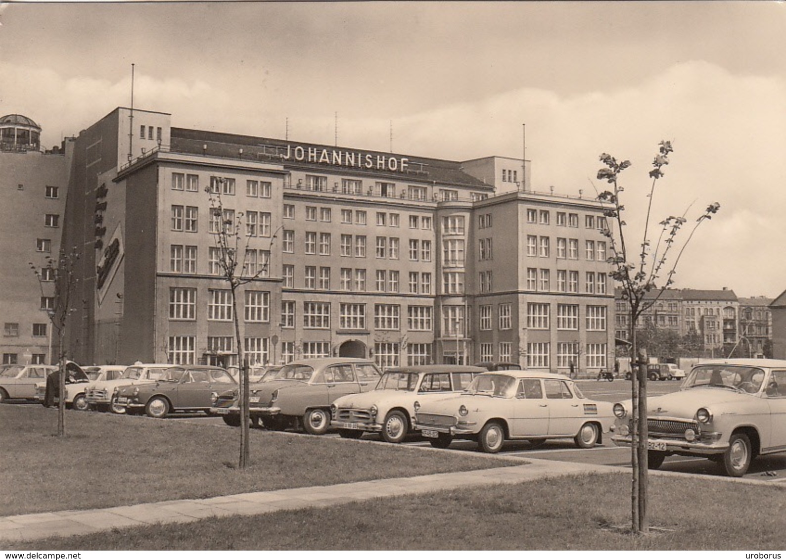 GERMANY - Berlin 1969 - Hotel Johannishof - Automotive - Skoda 1000 MB - GAZ M21 Volga - Mitte