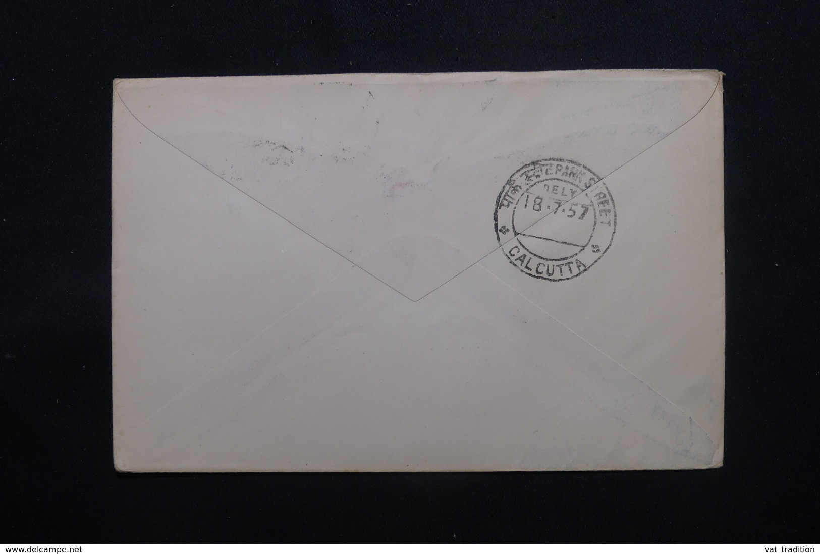 IRAQ - Enveloppe De Basrah Pour Calcutta Par 1er Vol Londres / Tokyo En 1957 , Affranchissement Plaisant - L 43720 - Iraq