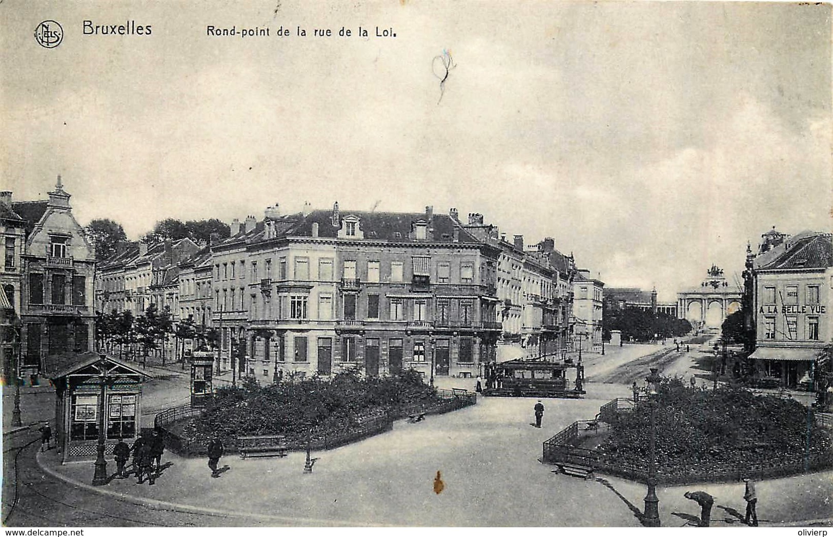 Belgique - Bruxelles - Rond Point De La Rue De La Loi - Tram - Marktpleinen, Pleinen