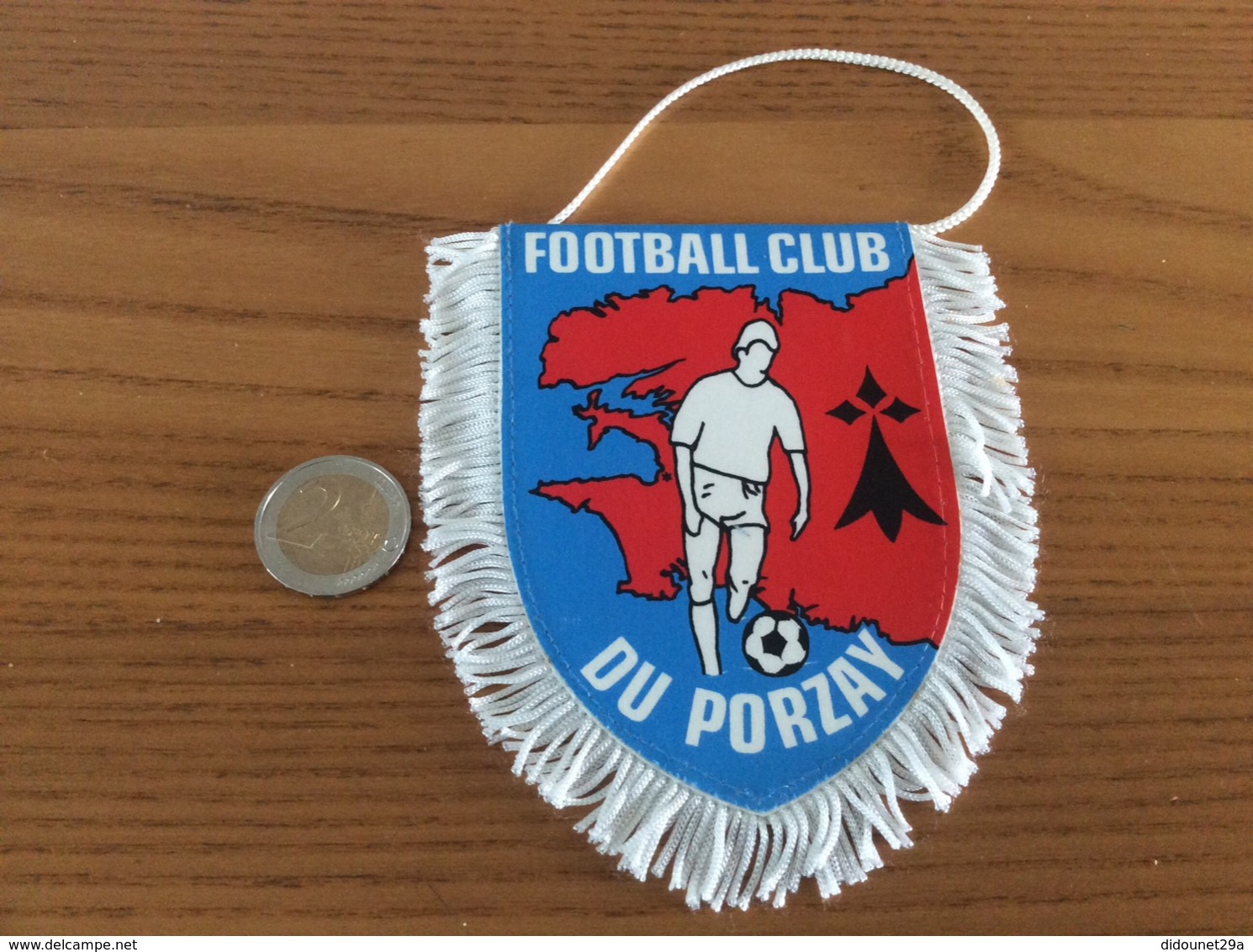 Fanion «FCP - FOOTBALL CLUB DU PORZAY » (hermine, Bretagne) - Apparel, Souvenirs & Other