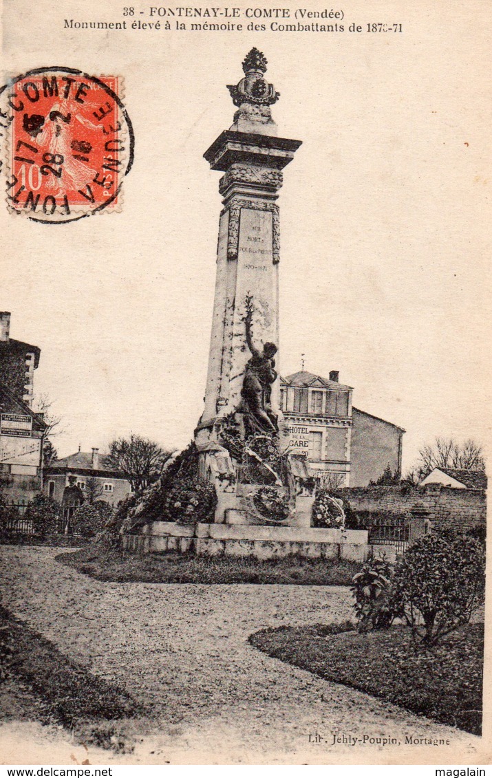 Fontenay Le Comte : Monument élevé à Lamémoire Des Combattants De 1870-71 - Fontenay Le Comte