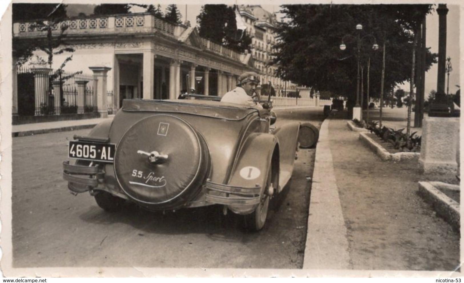 FO-00198- FOTO AUTENTICA-AUTO NON IDENTIFICATA-SIGLA SULLA RUOTA DI SCORTA " S 5 SPORT " - Automobili