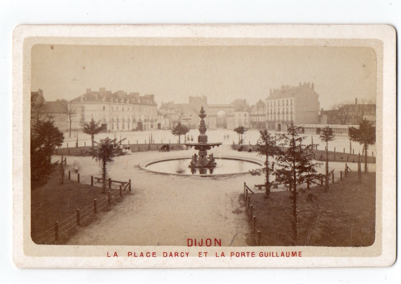 * - CDV - Lot De 4 Photos De Dijon: Eglise Saint Michel, Place Darcy, Tombeau Des Ducs De Bourgone X2. Avant 1900. - Lieux