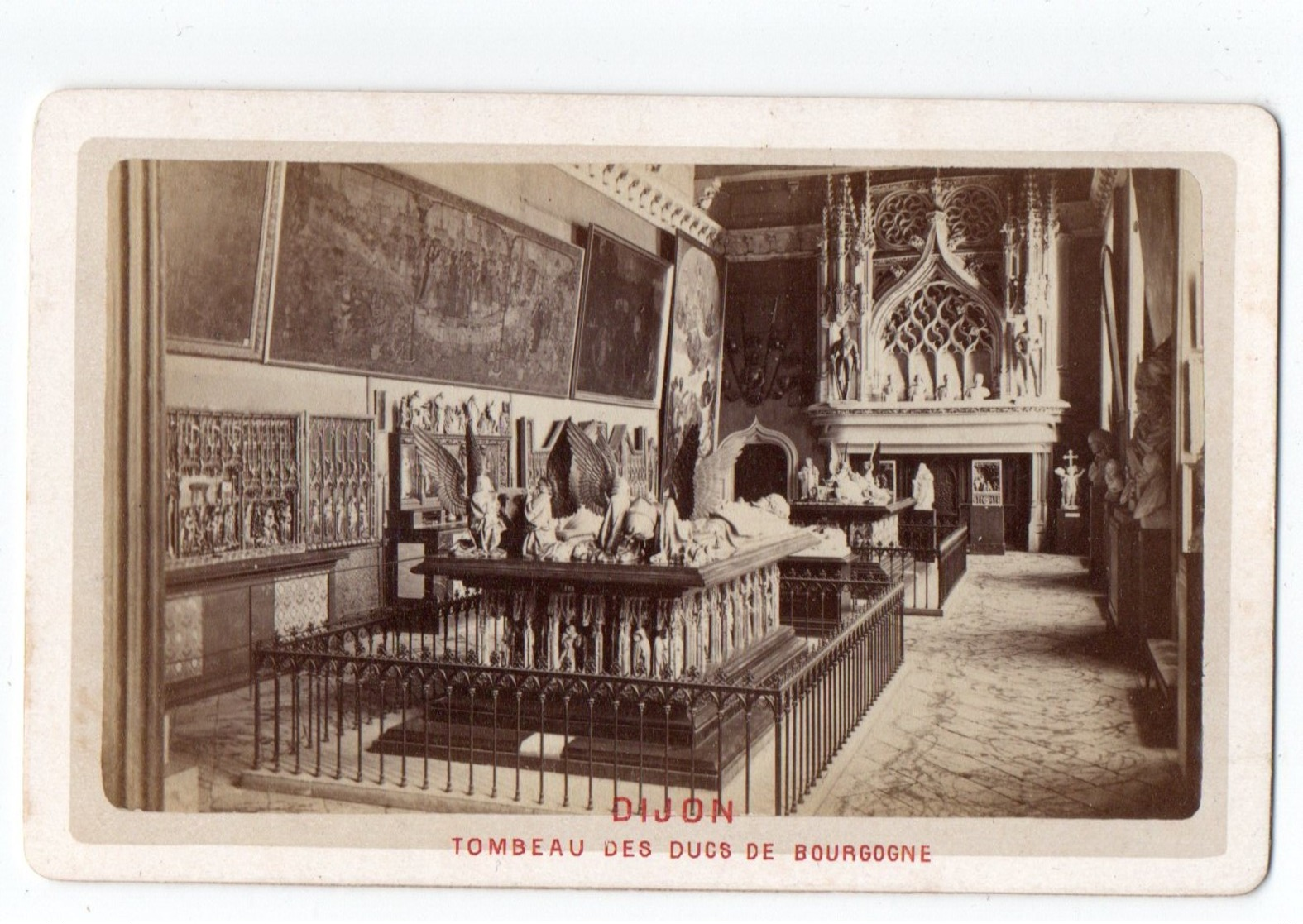 * - CDV - Lot De 4 Photos De Dijon: Eglise Saint Michel, Place Darcy, Tombeau Des Ducs De Bourgone X2. Avant 1900. - Lieux