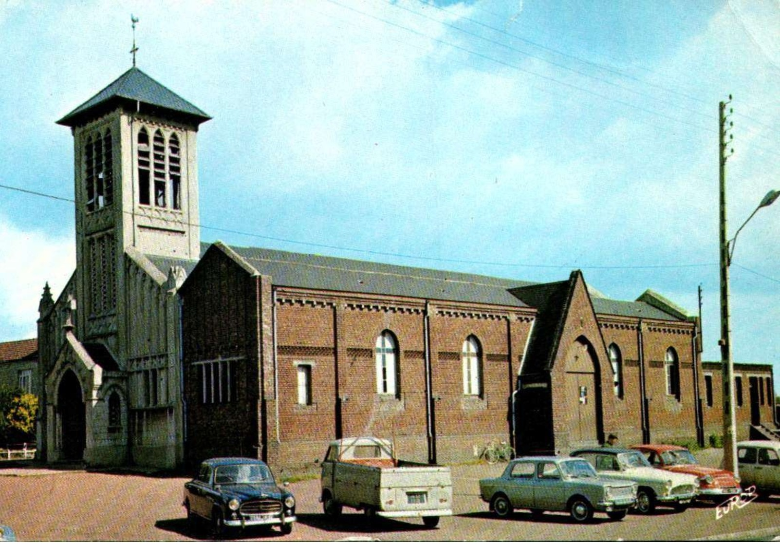 Automobile > Voitures De Tourisme / VOITURE   /   SALLAUMINES    / DANS L'ETAT LEGERE DECHIRURE - Turismo