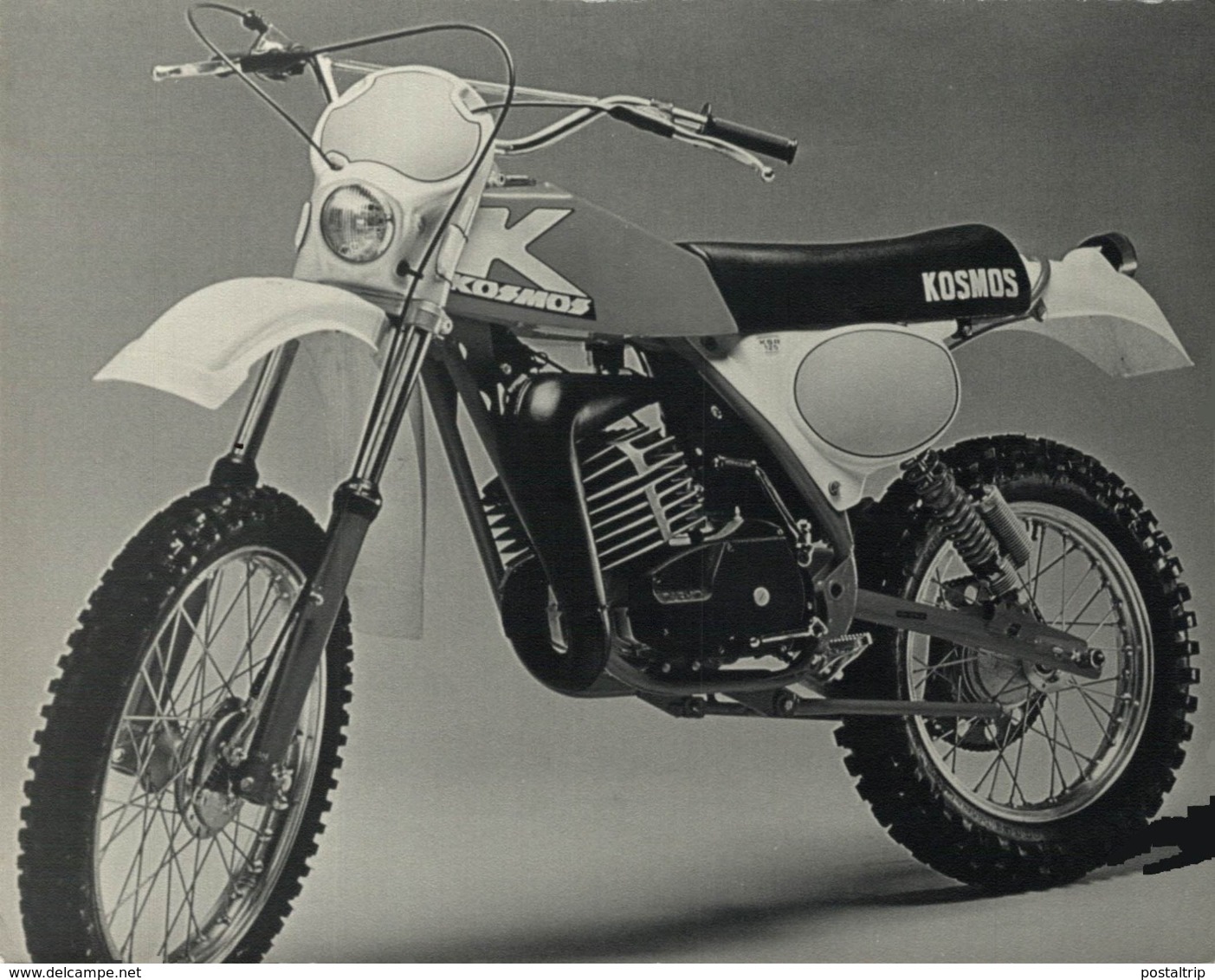 KOSMOS   +-17cm X 12cm  Moto MOTOCROSS MOTORCYCLE Douglas J Jackson Archive Of Motorcycles - Other & Unclassified