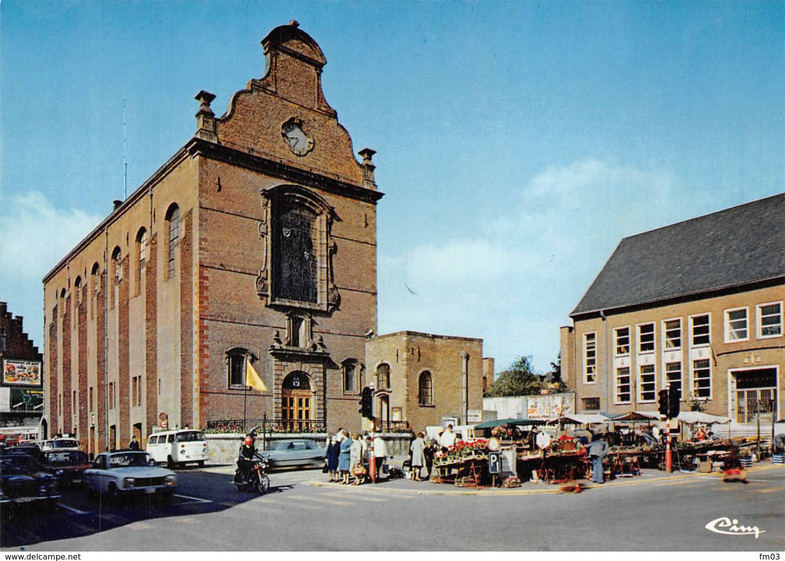 Wavre Marché Combi VW Peugeot 204 Ou 504 ? Mercedes - Wavre