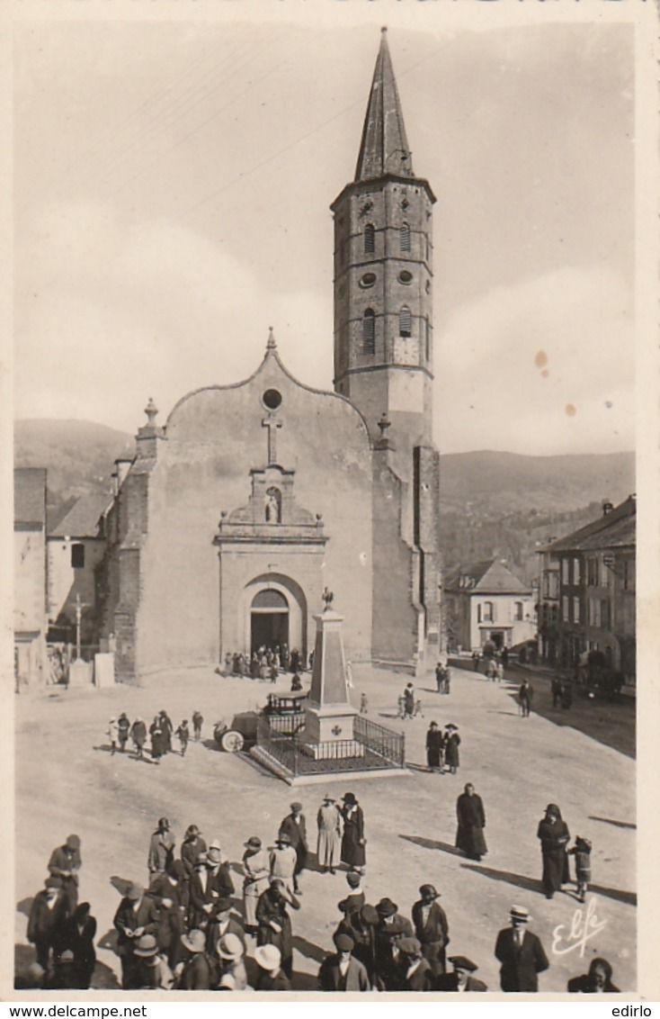 *** 09  ****  MASSAT  Sortie De La Messe - Neuve Excellent état - Autres & Non Classés