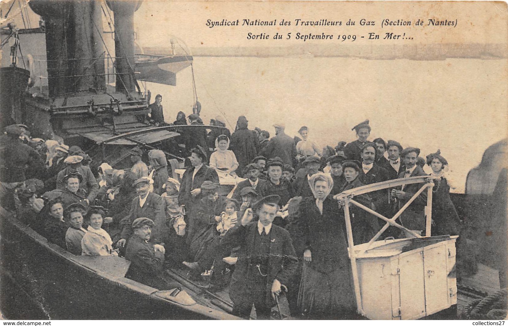 44-NANTES- SYDICAT NATIONAL DES TRAVAILLEURS DU GAZ- SECTIONS DE NANTES- SORTIE DU 5 SEPTEMBRE 1909 , EN MER - Nantes