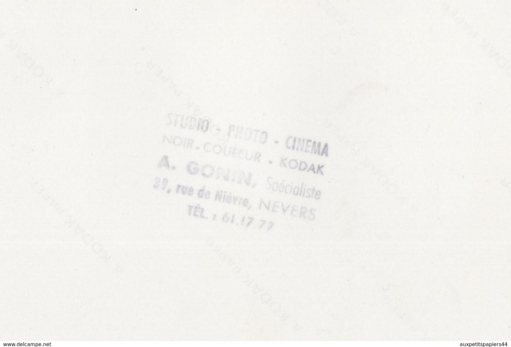 4 Grands Tirage Photo Couleur Originaux - Communiants et Gueules d'Anges ou Démons vers 1980 - A. Gonin à Nevers