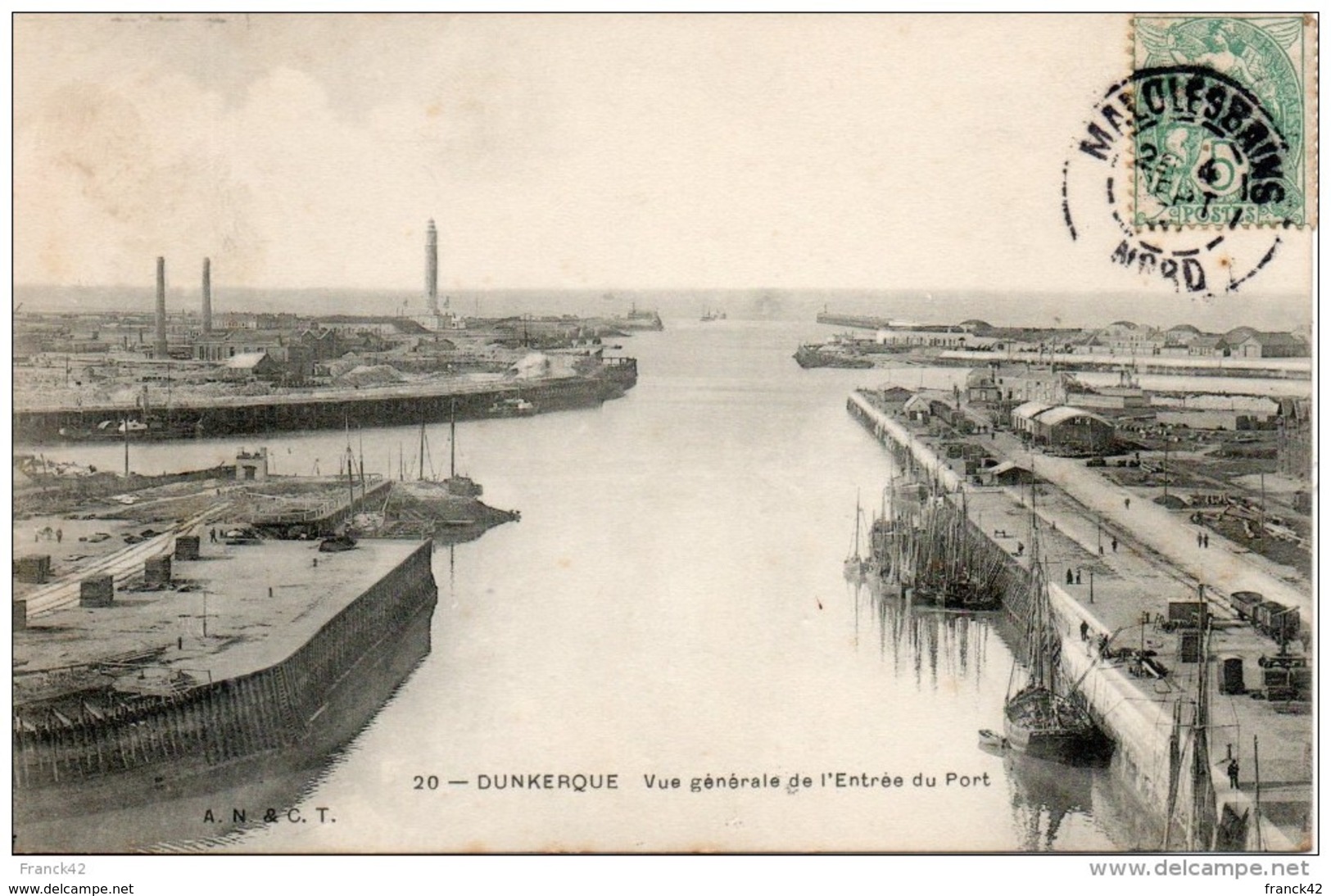 59. Dunkerque. Vue Générale De L'entrée Du Port - Dunkerque