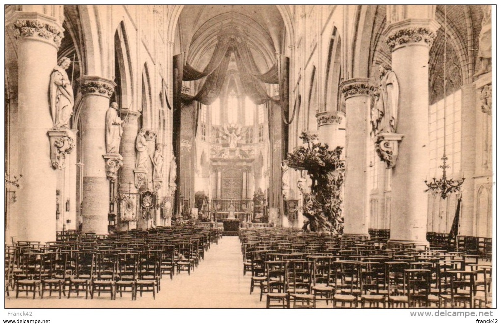 Belgique. Malines. Interieur De La Metropole De St Rombaut - Malines