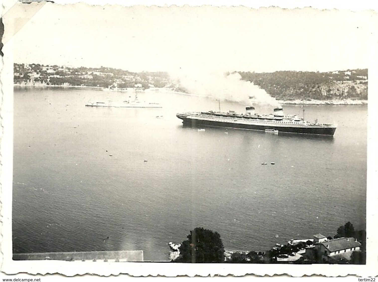 ( VILLEFRANCHE SUR MER )( 06 ALPES MARITIMES )  ( BATEAUX )LE REX.1938 - Places