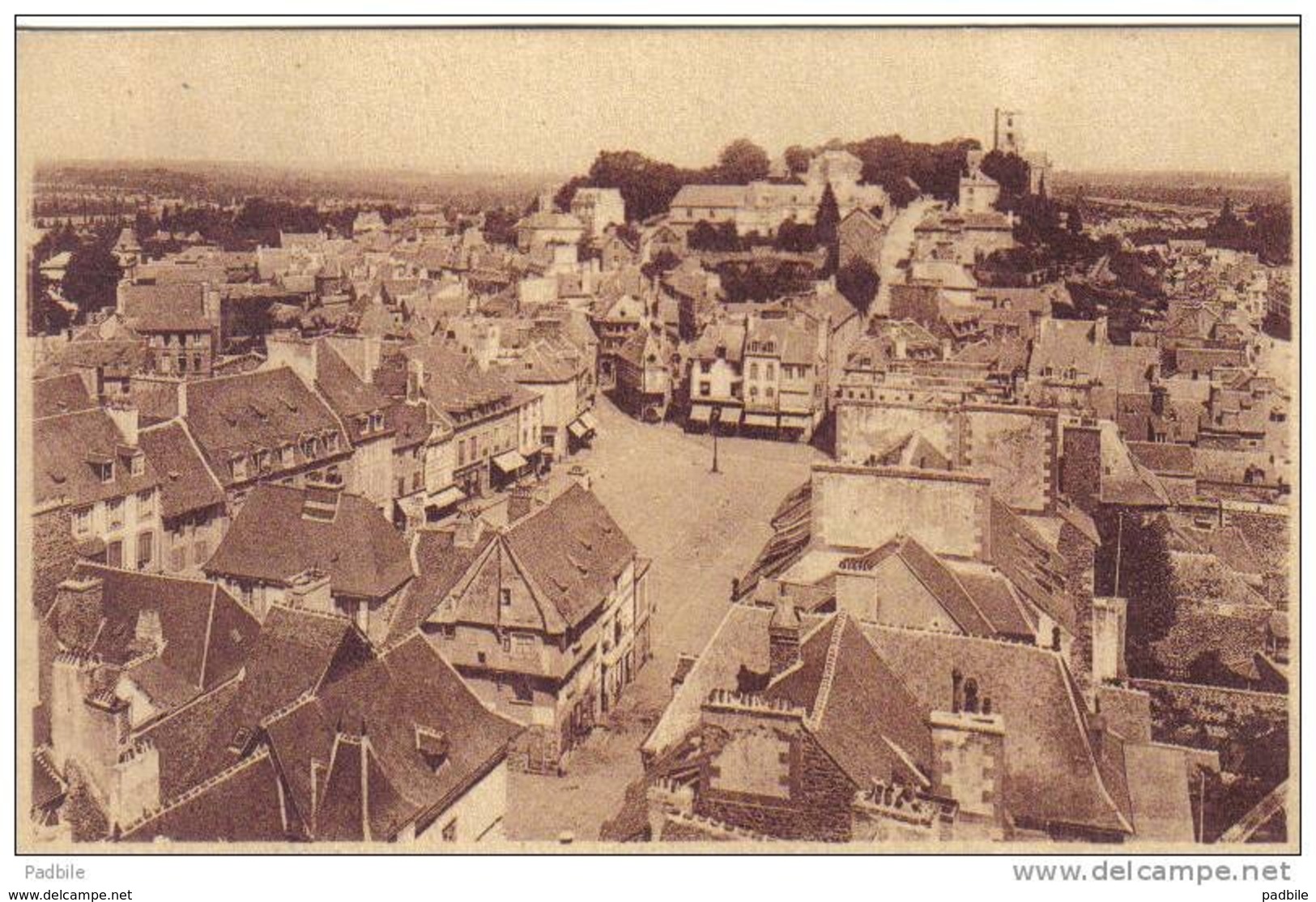 Carte Postale 22. Lamballe  Vue D'avion Trés Beau Plan - Lamballe