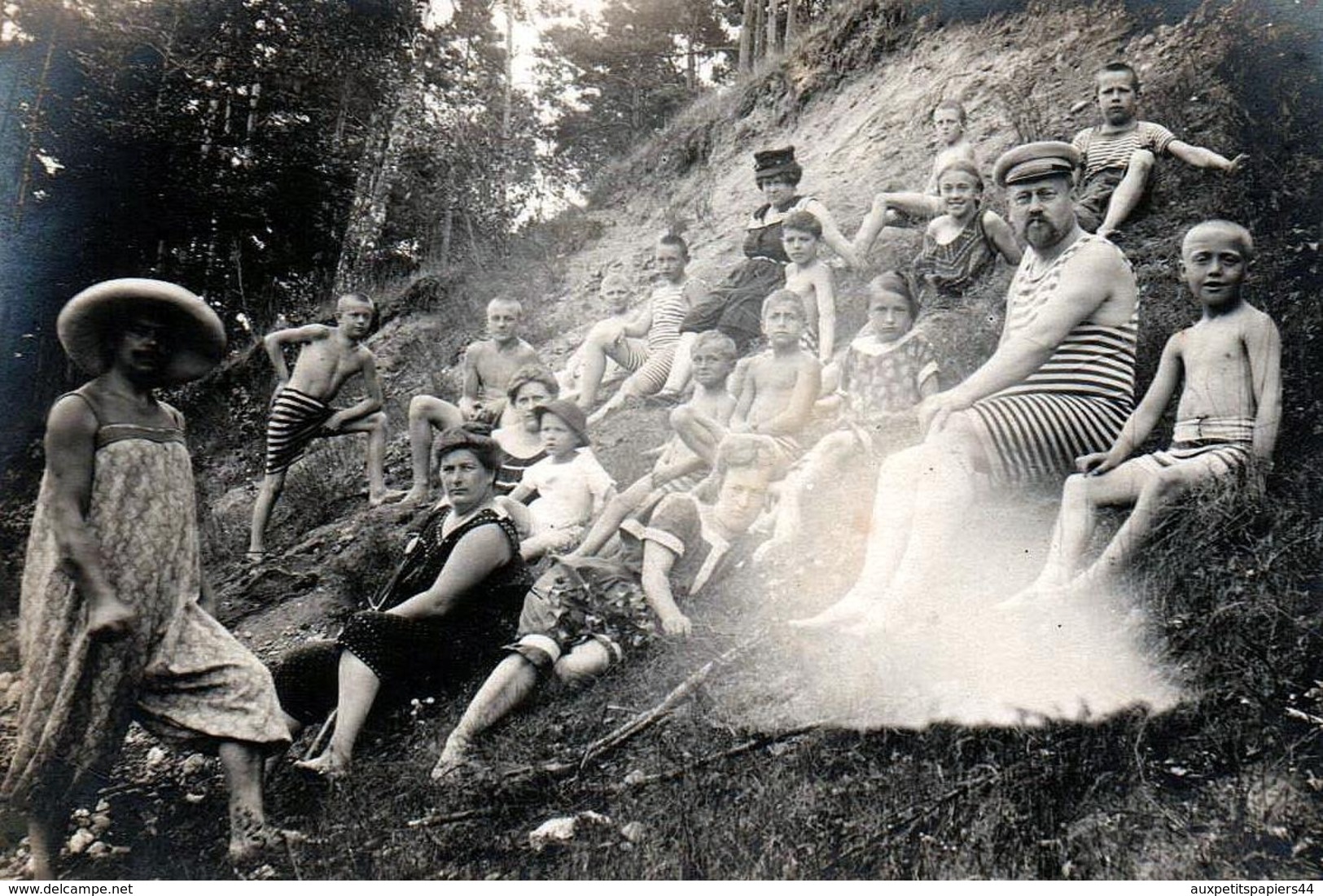 8 Amusantes & Rares Photos Originales Rigolade et Baignade en Famille, Déguisement et Marmaille vers 1900/10