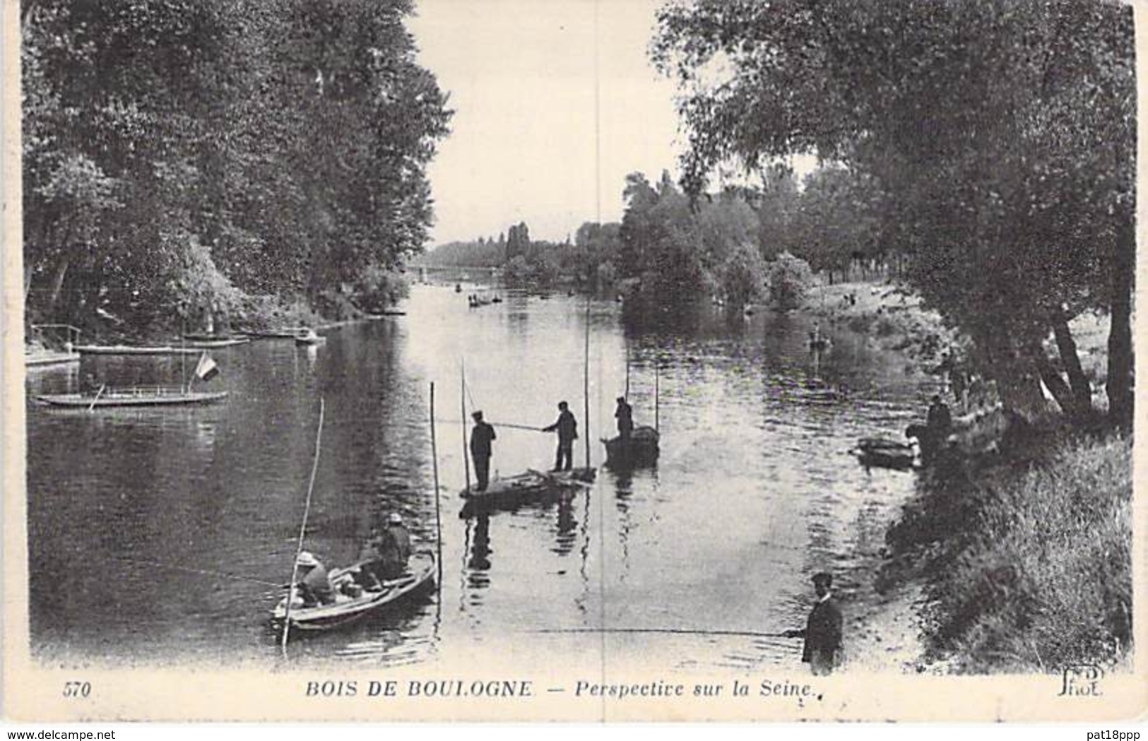 PECHEURS A LA LIGNE -  75 - PARIS 16 ème - BOIS De BOULOGNE : Perspective Sur La Seine ( Pêcheurs En Barque ) CPA - Pêche