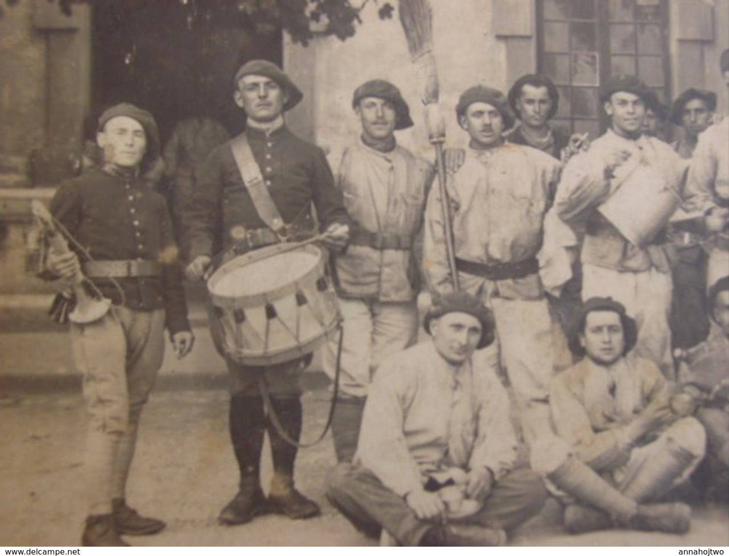 Photo Soldats Du 159° RIA (Infanterie Alpine) Avec Tambour & Clairons (Briançon Ou Embrun ?) - Régiments