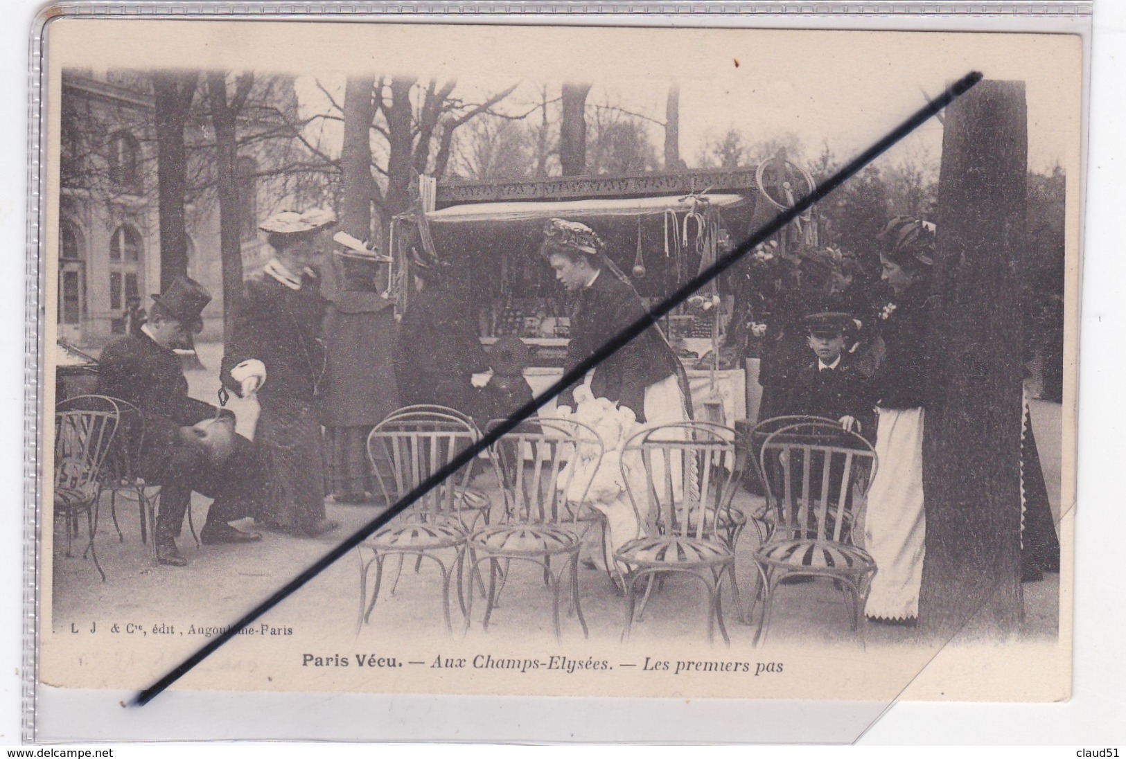 Paris Vécu (75)8ém Arr.)Aux Champs Elysées. Les Premiers Pas (carte Précurseur Non écrite) - Paris (08)