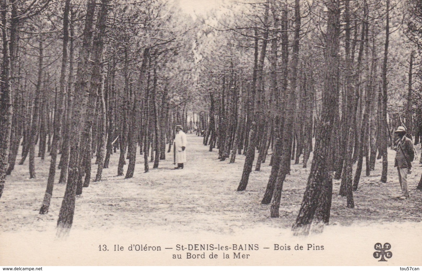 SAINT DENIS LES BAINS - ÎLE D'OLÉRON  - CHARENTE-MARITIME - (17) - CPA. - Ile D'Oléron