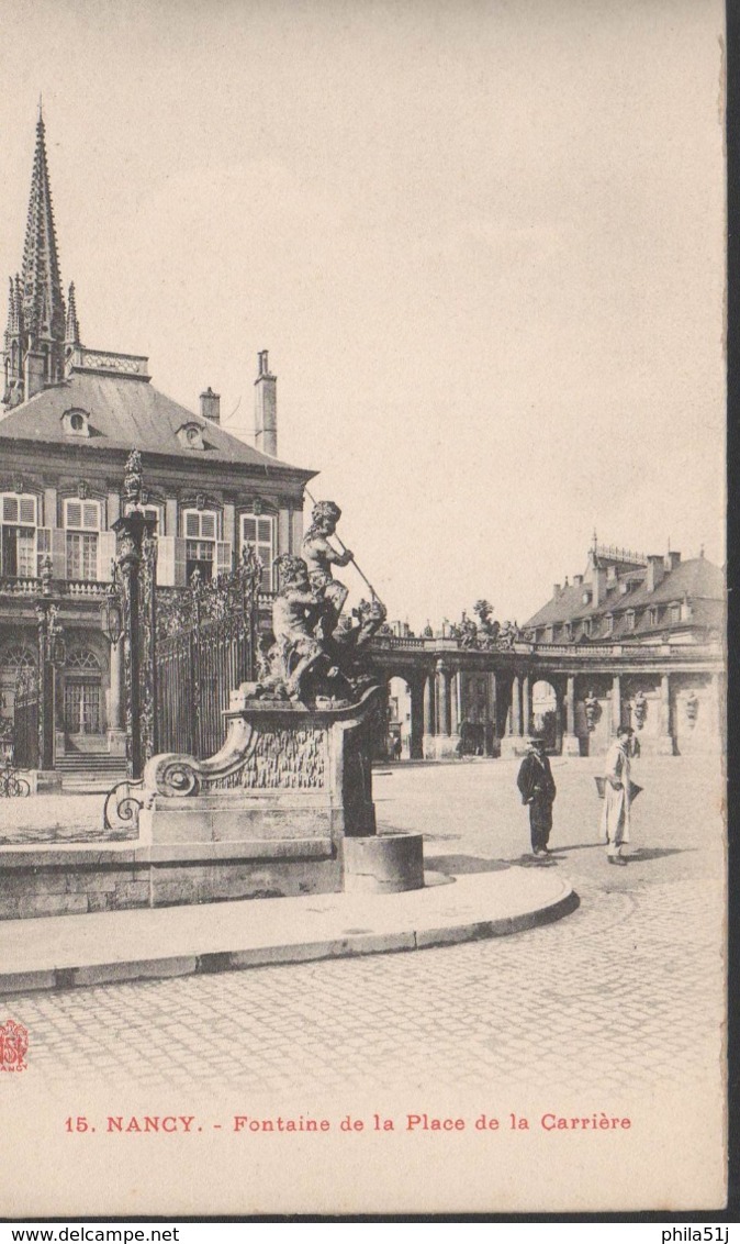 NANCY  __FONTAINE DE LA PLACE DE LA CARRIERE - Nancy