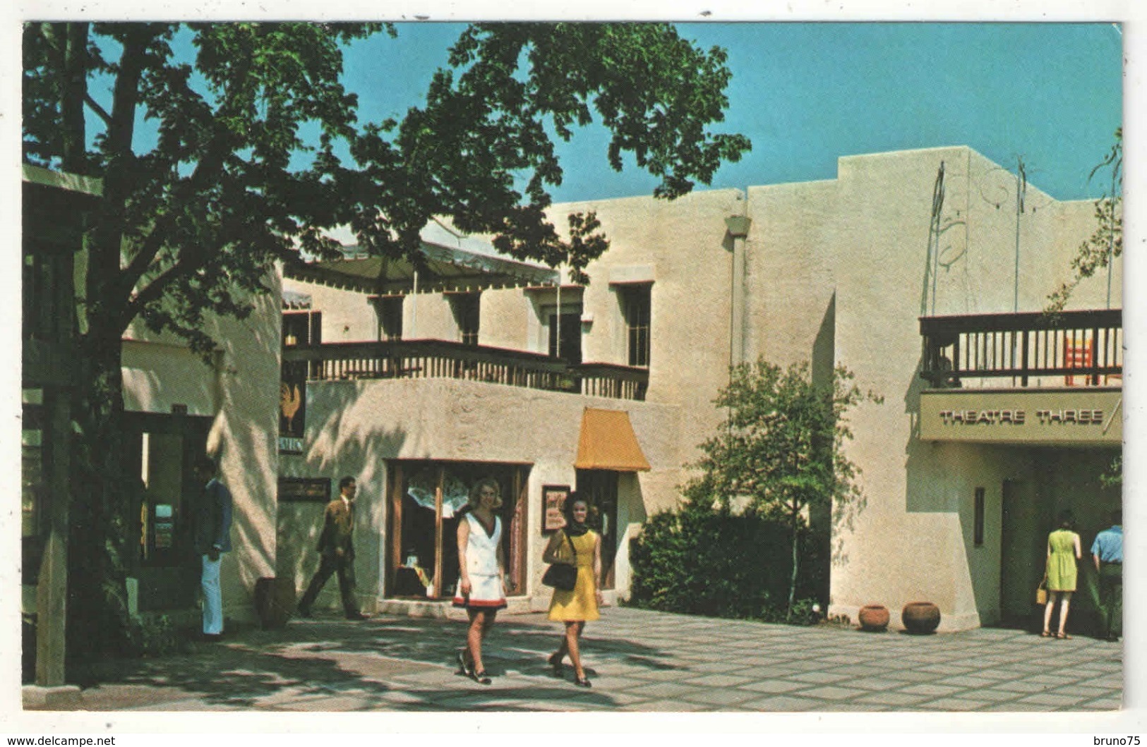 The North Court Of The Quadrangle, 2800 Routh Street At Howell, Dallas, Texas - Dallas