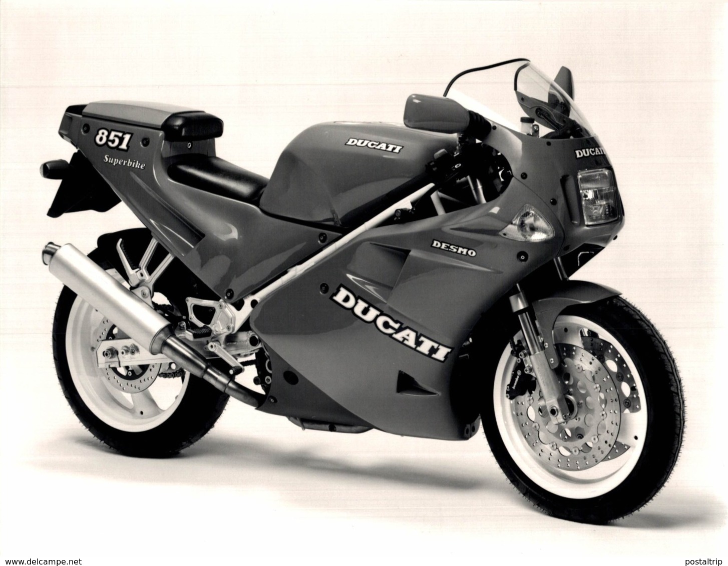 DUCATI SUPERBIKE 851  +-24cm X 17cm  Moto MOTOCROSS MOTORCYCLE Douglas J Jackson Archive Of Motorcycles - Otros & Sin Clasificación