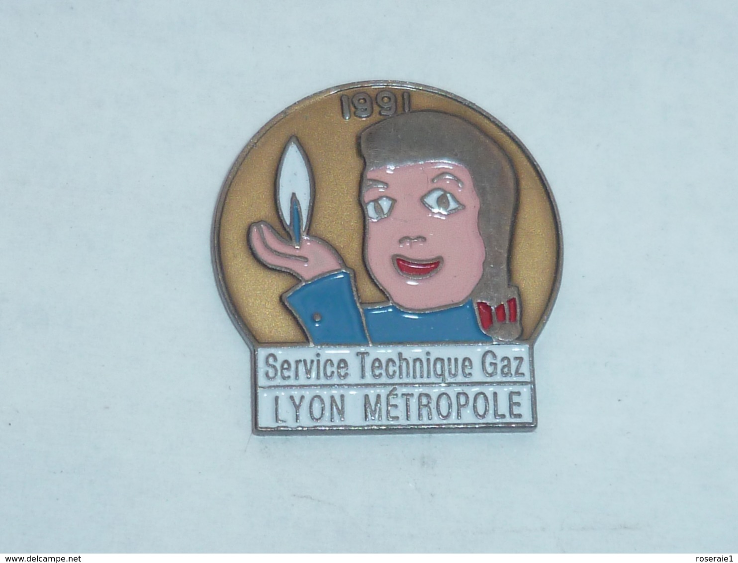 Pin's LYON METROPOLE, SERVICE TECHNIQUE DU GAZ, 1991, ARLEQUIN - Cities