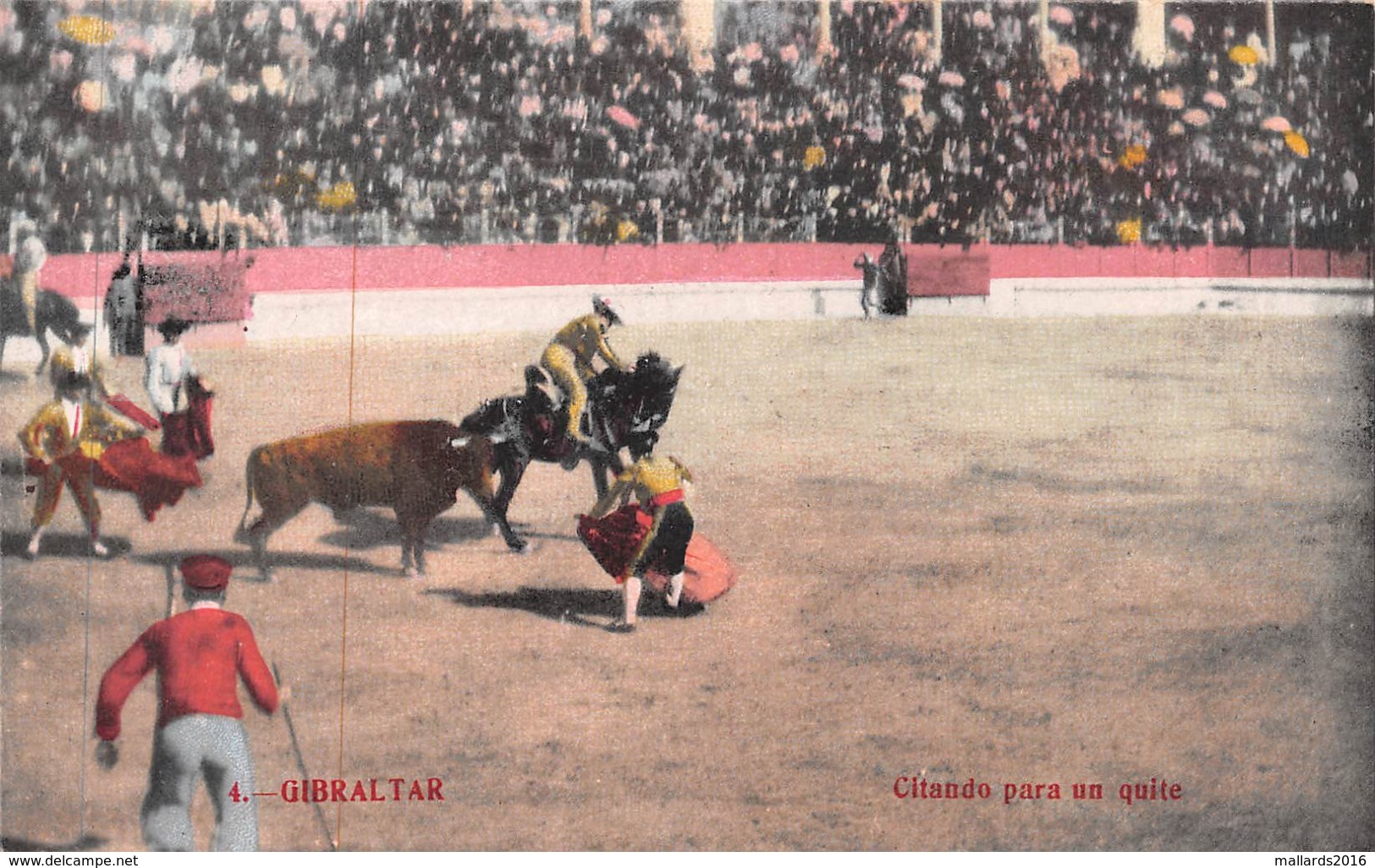 GIBRALTAR - BULL FIGHTING - CITANDO PARA UN QUITE ~ AN OLD POSTCARD #969108 - Gibraltar