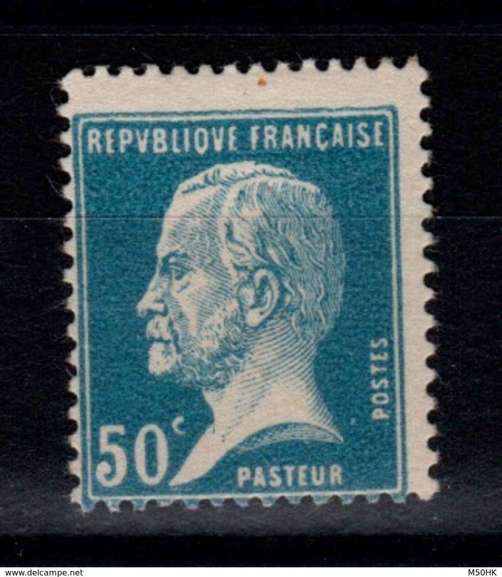 YV 176 N* Pasteur Cote 5 Euros - Ungebraucht