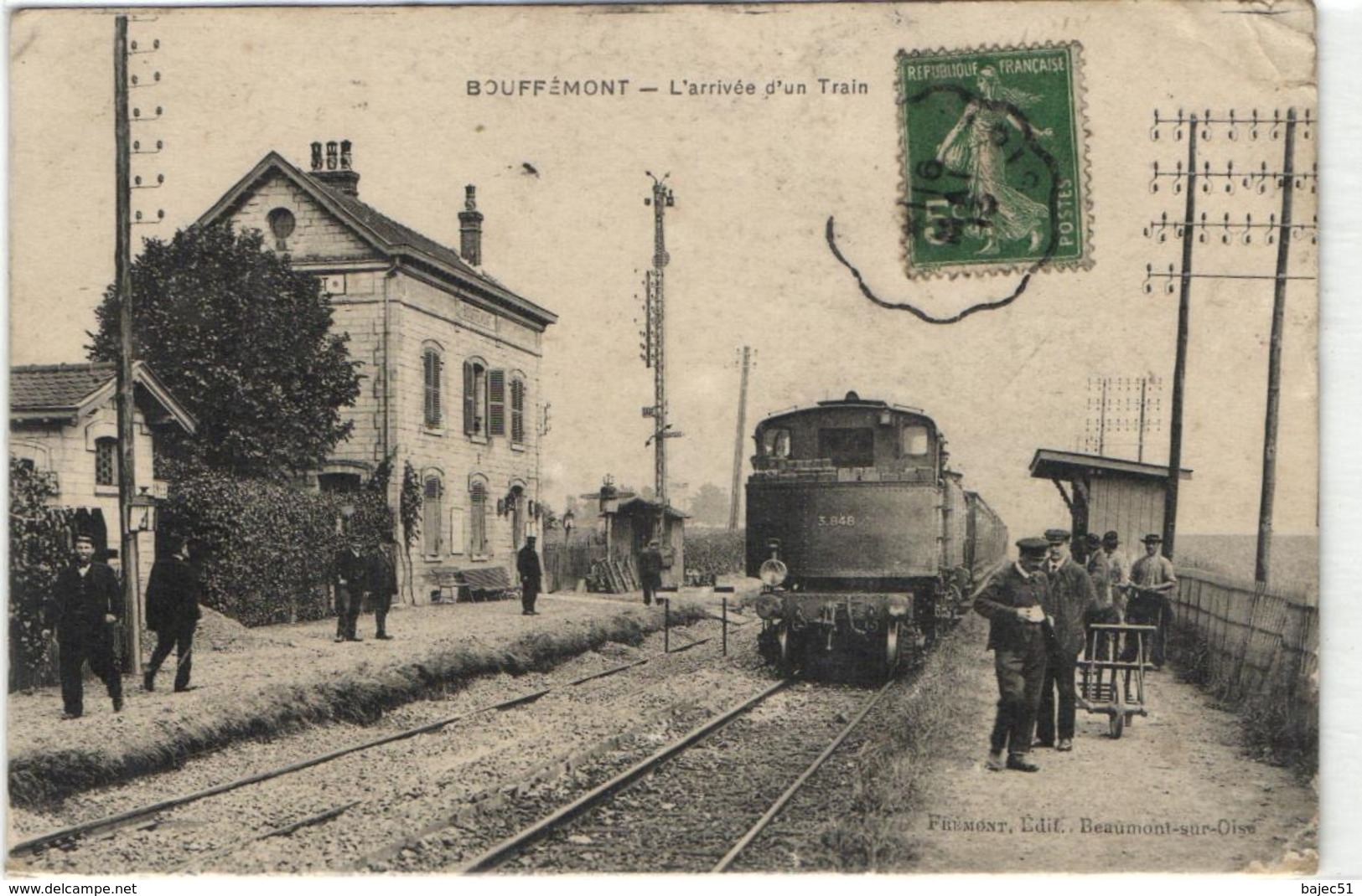 Bouffemont - Train En Gare - Bouffémont