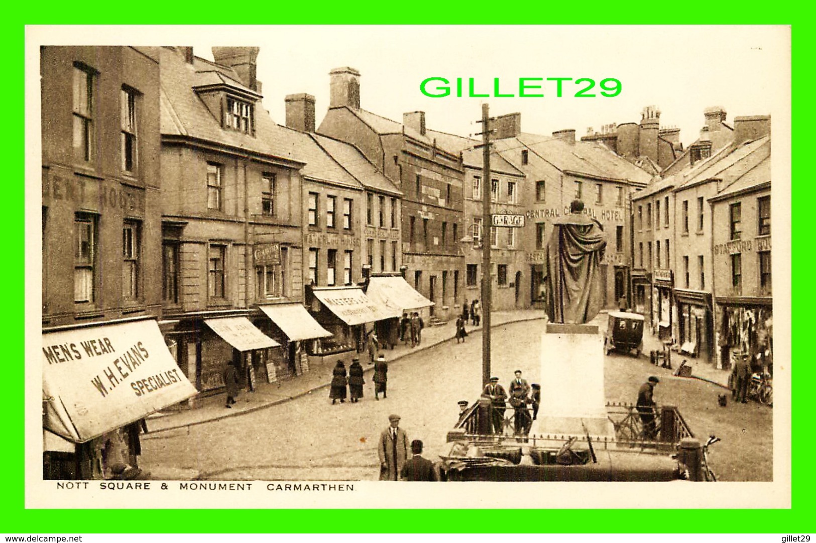 CARMARTHEN, PAYS DE GALLES - NOTT SQUARE & MONUMENT - WELL ANIMATED - PUB. BY CELTIC PRINTING CO - - Carmarthenshire