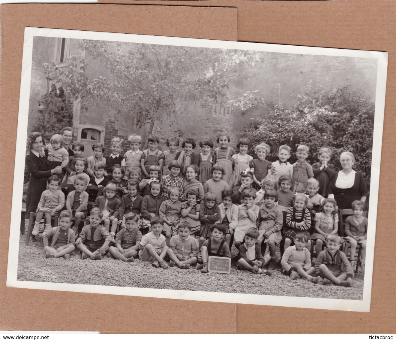 Ancienne Photo De Classe, école Saint-Joseph, Saint-Amand-Montrond,18, Classe De Onzième Et Enfantine, Vergne, Bourges - Personnes Anonymes