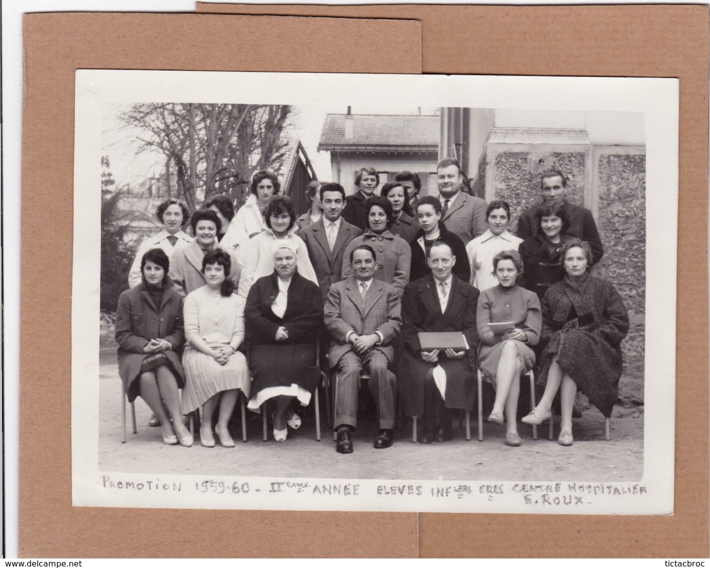 Photo De Groupe, Promotion 1959-1960, Seconde Année élèves Infirmières Centre Hospitalier Emile Roux, à Situer, IFSI - Personnes Anonymes