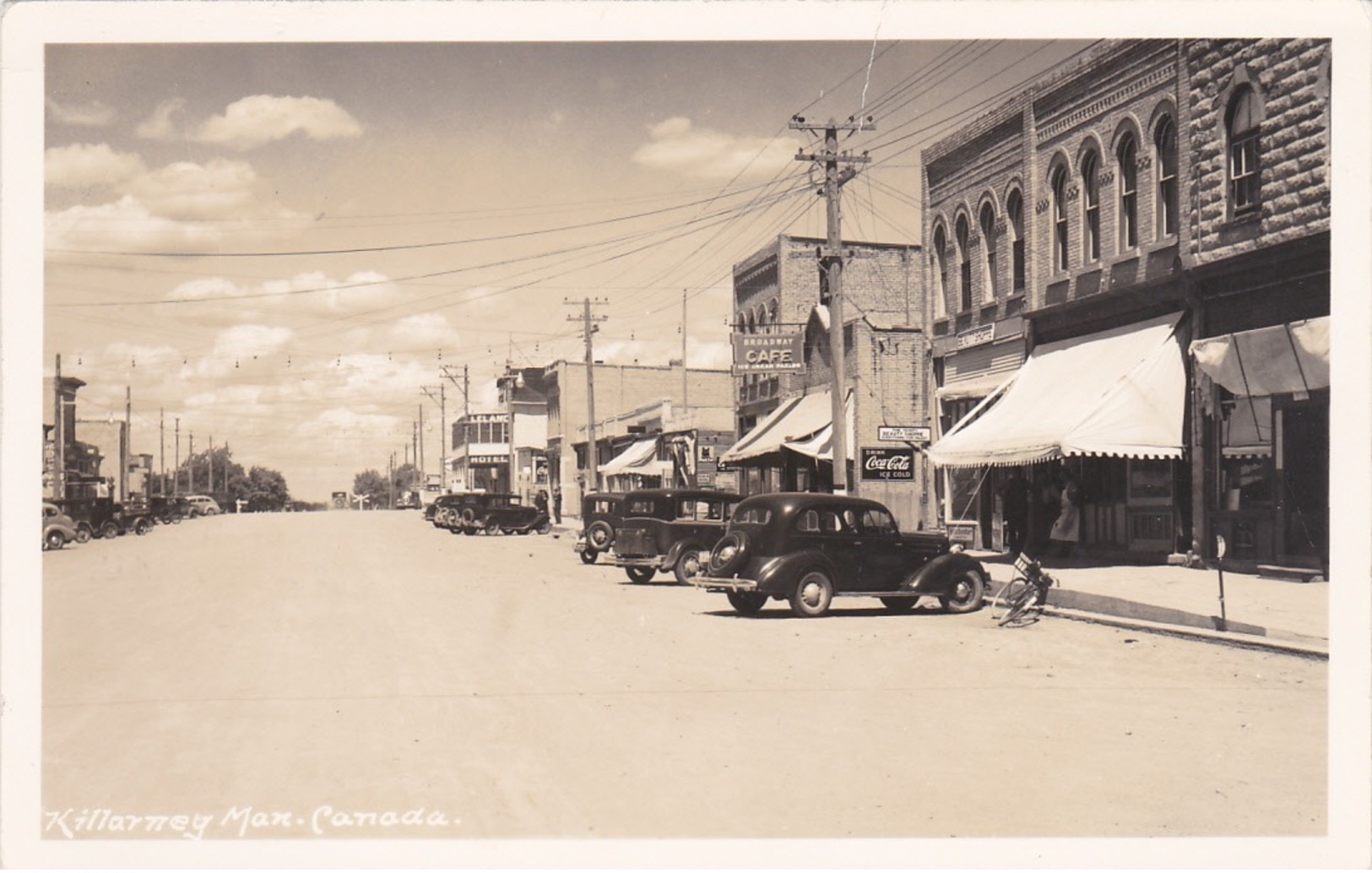 RP; KILLARNEY , Manitoba , Canada , 1930s ; Main Street - Other & Unclassified