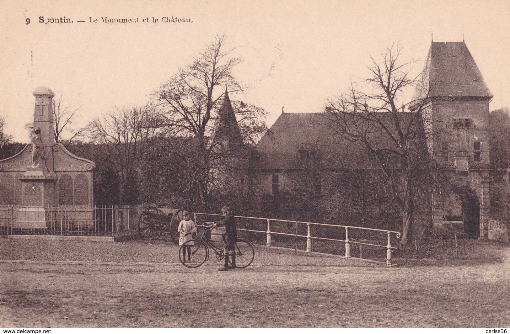 Spontin Le Monument Et Le Château - Namur