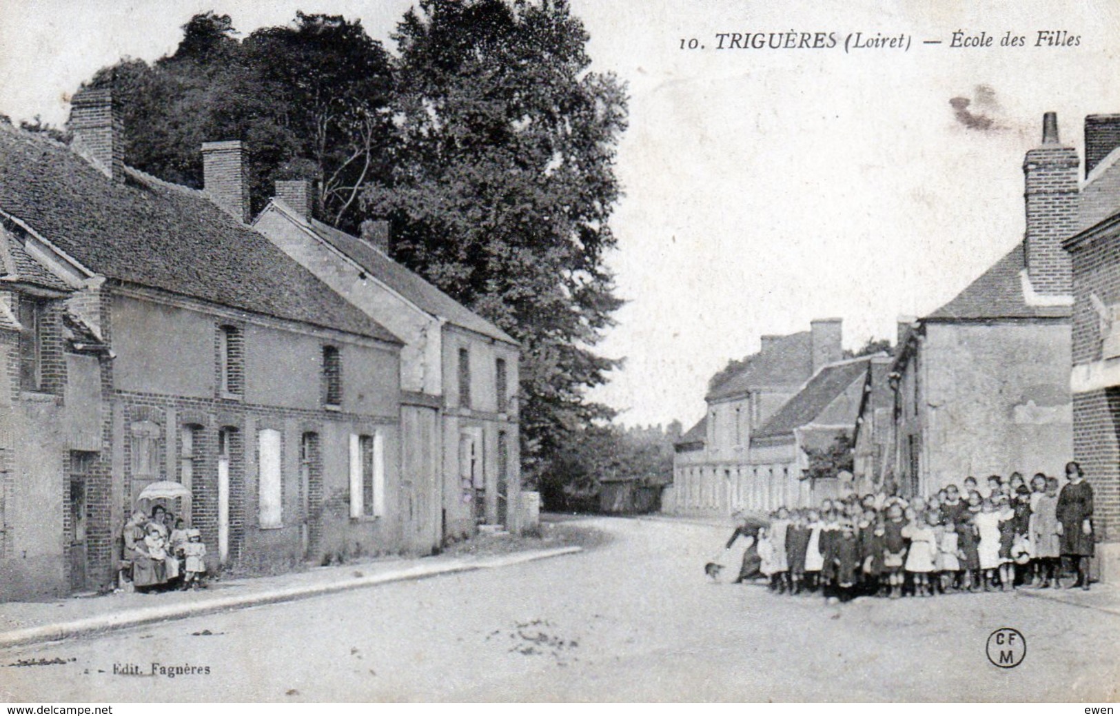 Triguères. Ecole Des Filles. - Autres & Non Classés