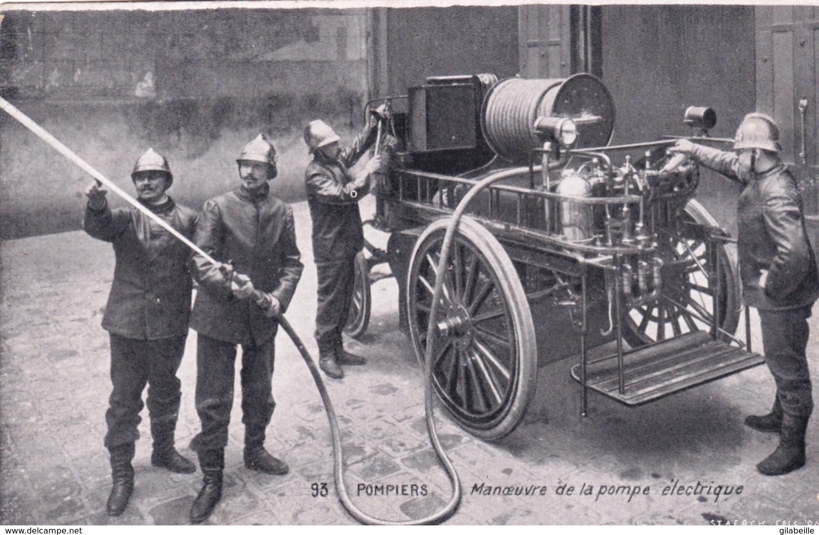 POMPIERS - Manoeuvre De La Pompe Electricque - Pompieri
