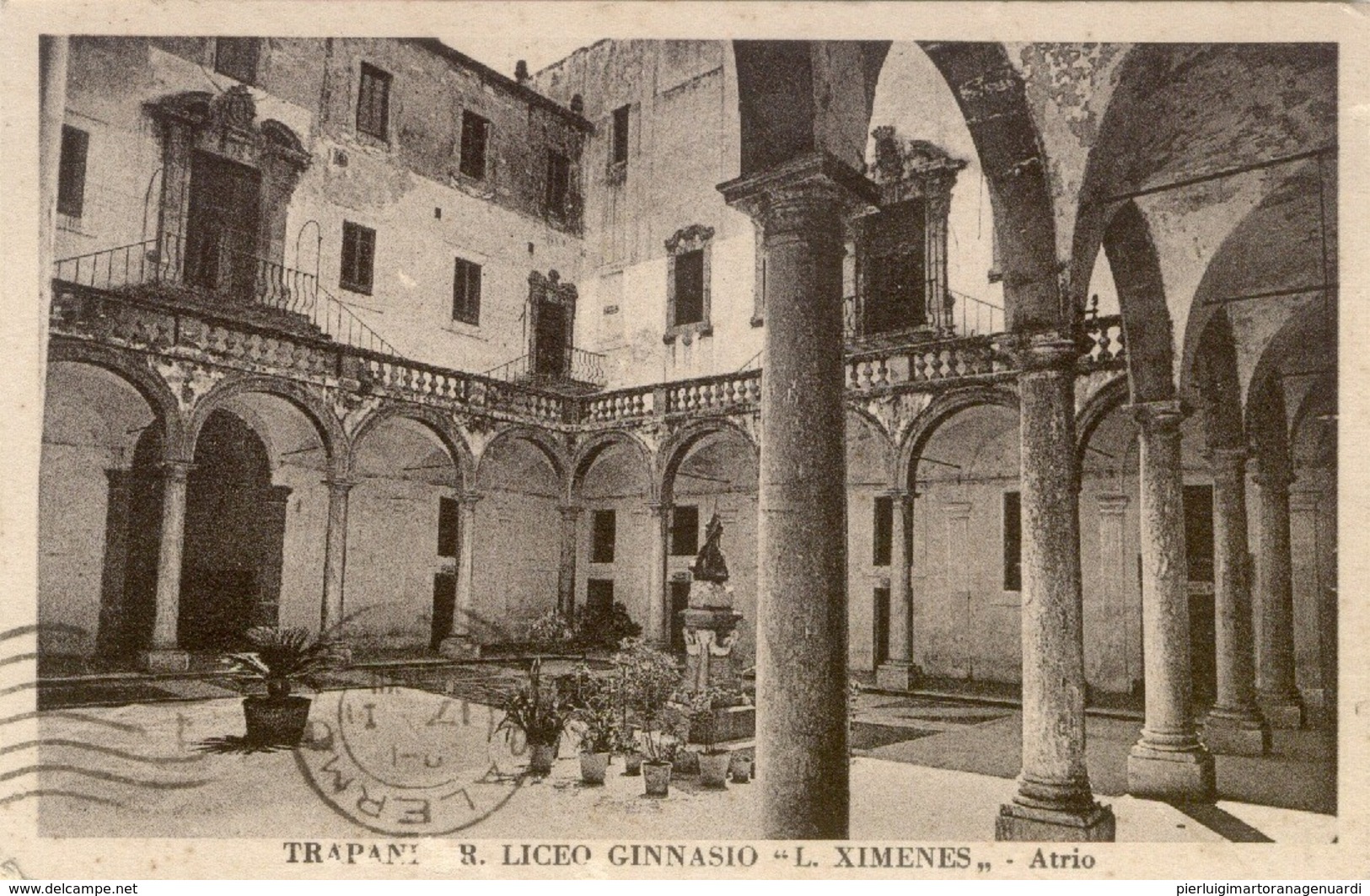 10883 Trapani - R. Liceo Ginnasio - L. Ximenes - Atrio - Trapani