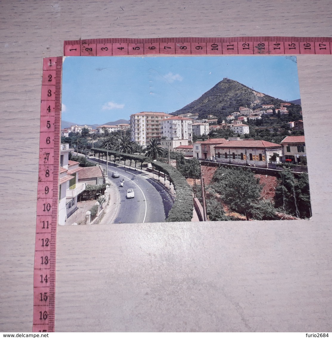 C-76294 CAVA DEI TIRRENI STRADA NAZIONALE CON VEDUTA DI MONTE CASTELLO PANORAMA AUTO D'EPOCA - Cava De' Tirreni