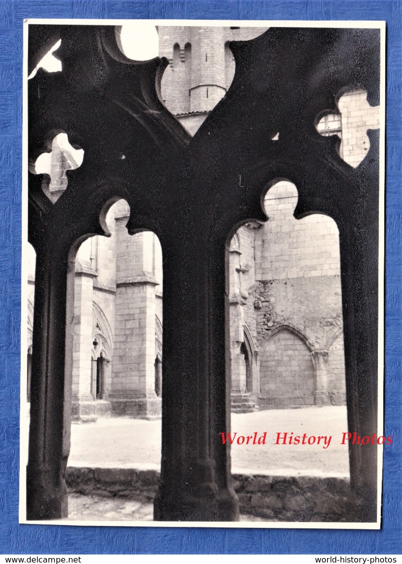 Photo Ancienne - LA CHAISE DIEU - 1955 - Cliché Artistique Haute Loire Abbaye Histoire Patrimoine - Lieux