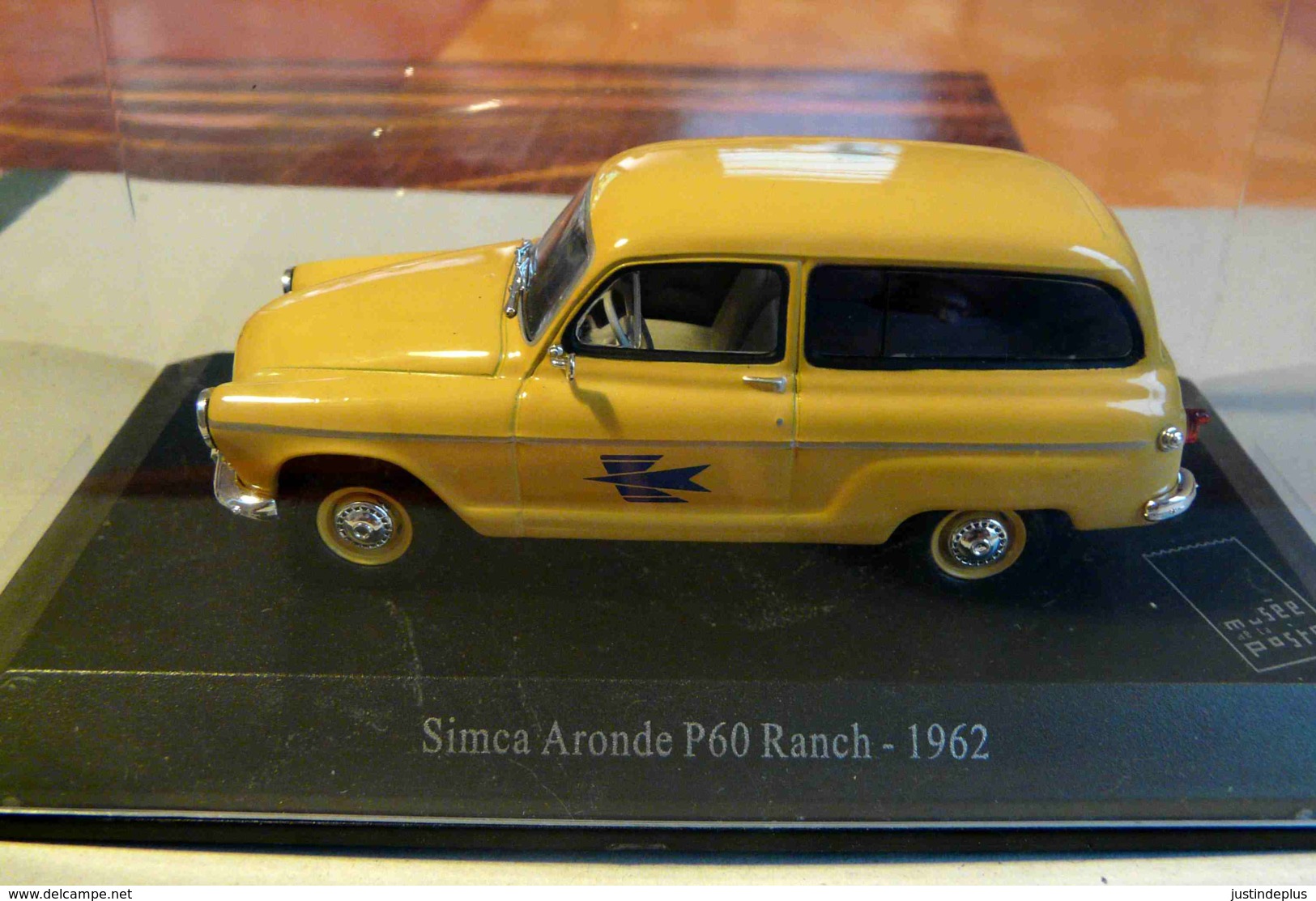 SIMCA ARONDE P 60 RANCH 1962 MUSEE  DE LA POSTE ECHELLE 1/43 VEHICULES POSTAUX - Autres & Non Classés