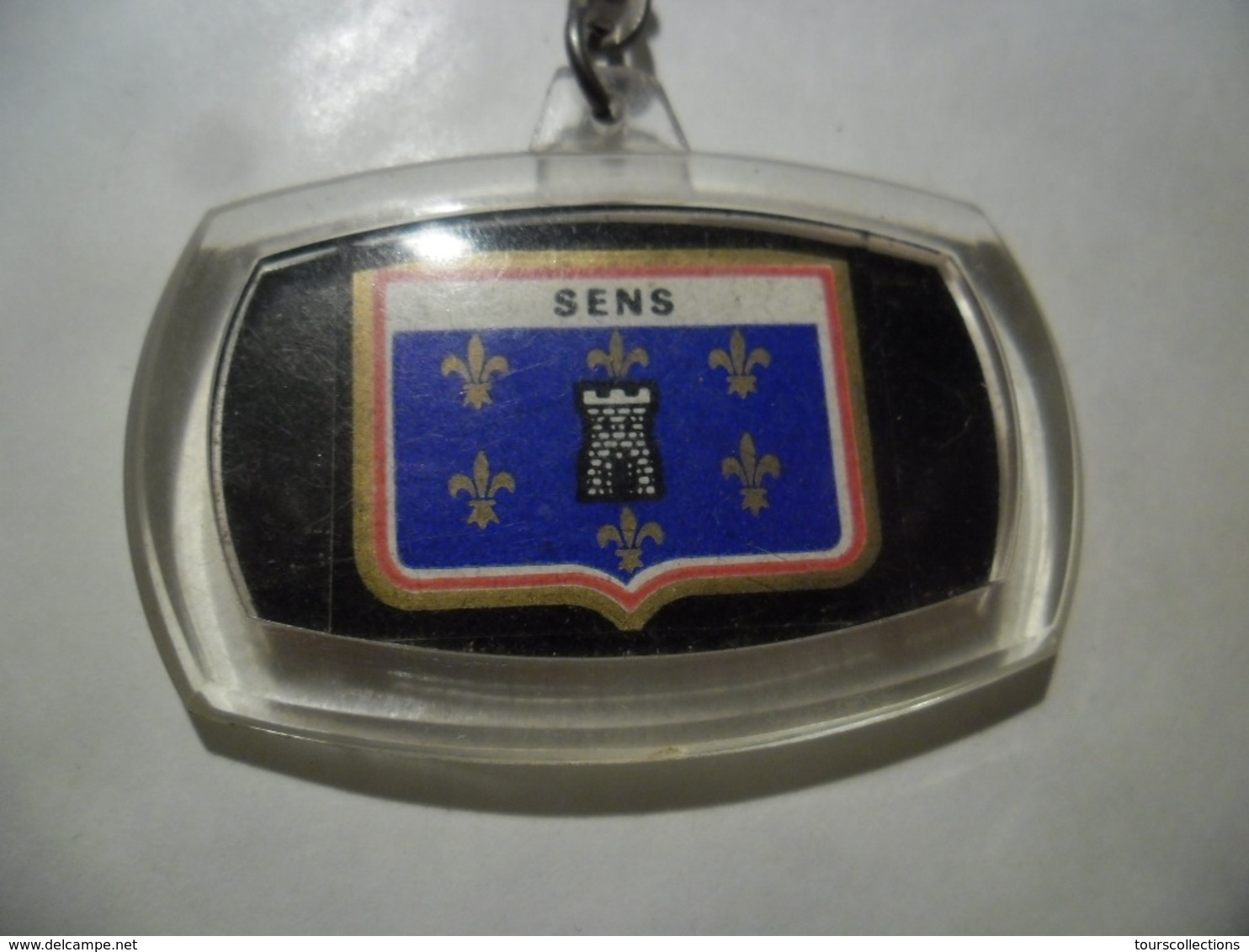 PORTE CLEFS GRE - SENS (89) Accessoire D'auto Racé @ 5,3 Cm - Portachiavi