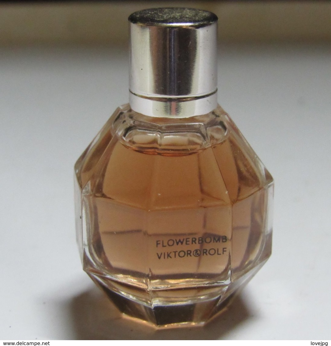 Miniature De Parfum FLOWERBOMB VIKTOR ROLF - Unclassified