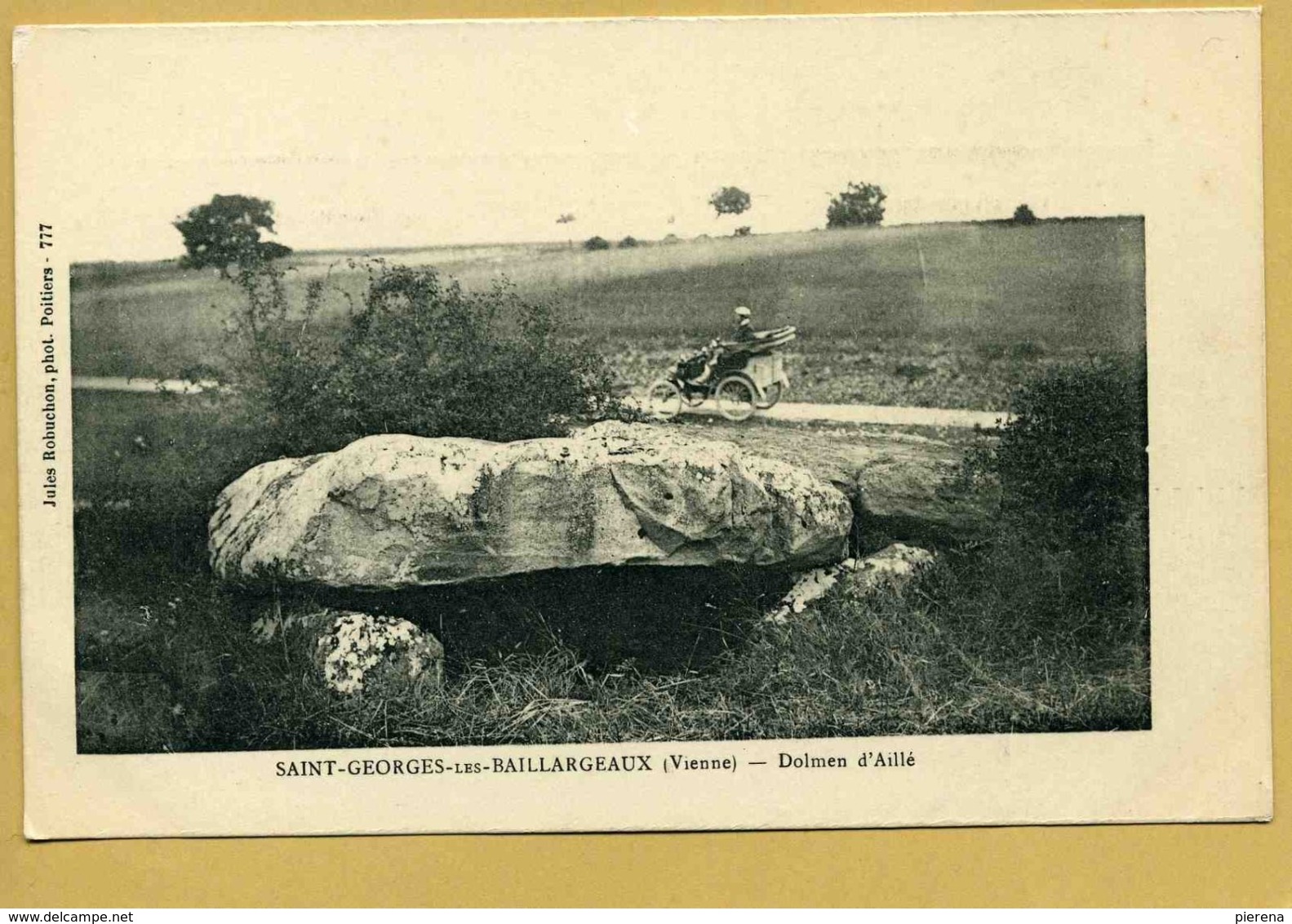 86D10 - Saint Georges Les Baillargraux - Dolmen D'Aillé - Saint Georges Les Baillargeaux