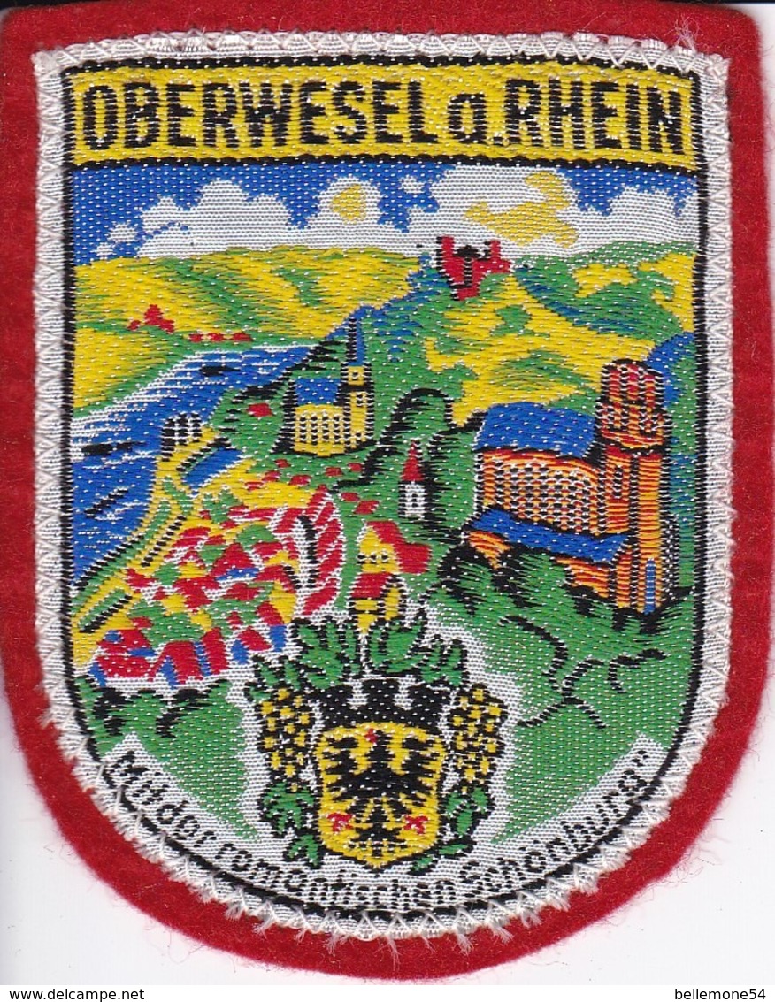 ECUSSON ALLEMAGNE - TISSU BRODE  - OBERWESEL O RHEIN - Dimension: 5,5CMS X 7CMS - Patches