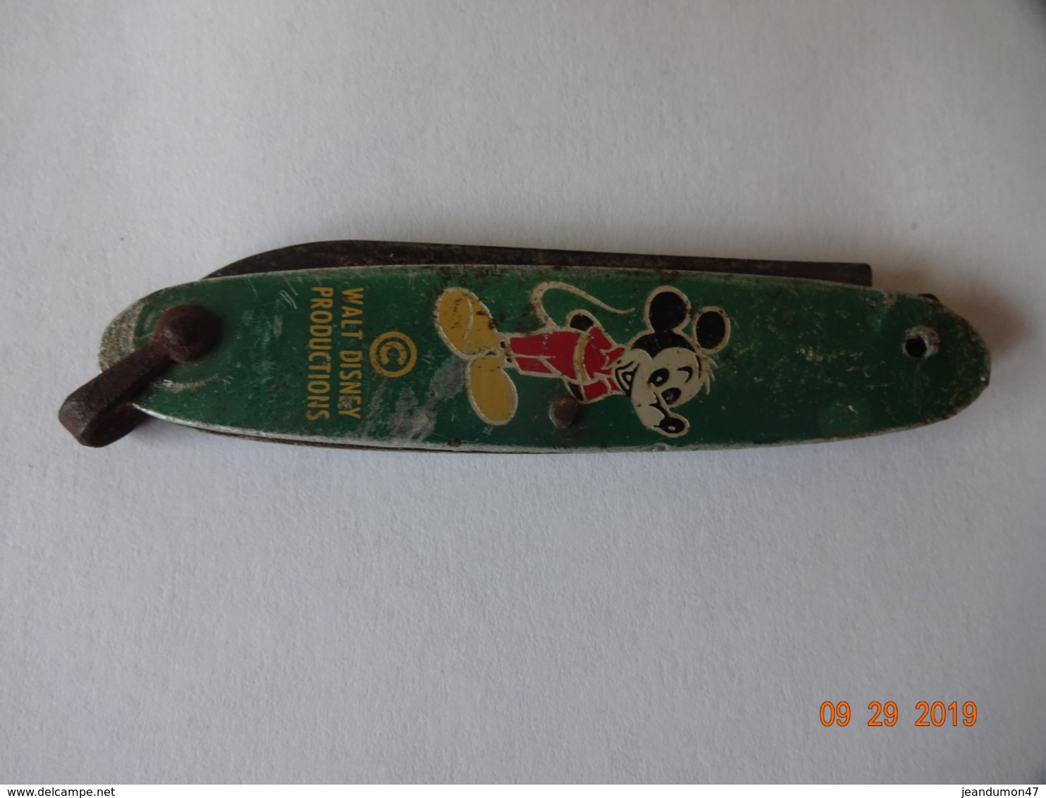 ANCIEN PETIT COUTEAU PLIANT MICKEY - WALT DISNEY PRODUCTION - Disney