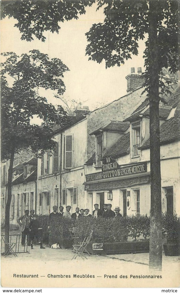 RAMBOUILLET - Au Rondeau Café Restaurant, Guitton, épicerie Mercerie. - Rambouillet