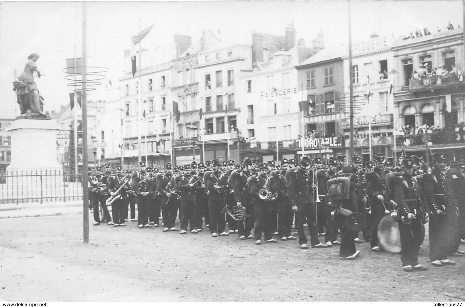 60-BEAUVAIS- LOT DE 33 CARTES-PHOTOS- FÊTE - CEREMONIE