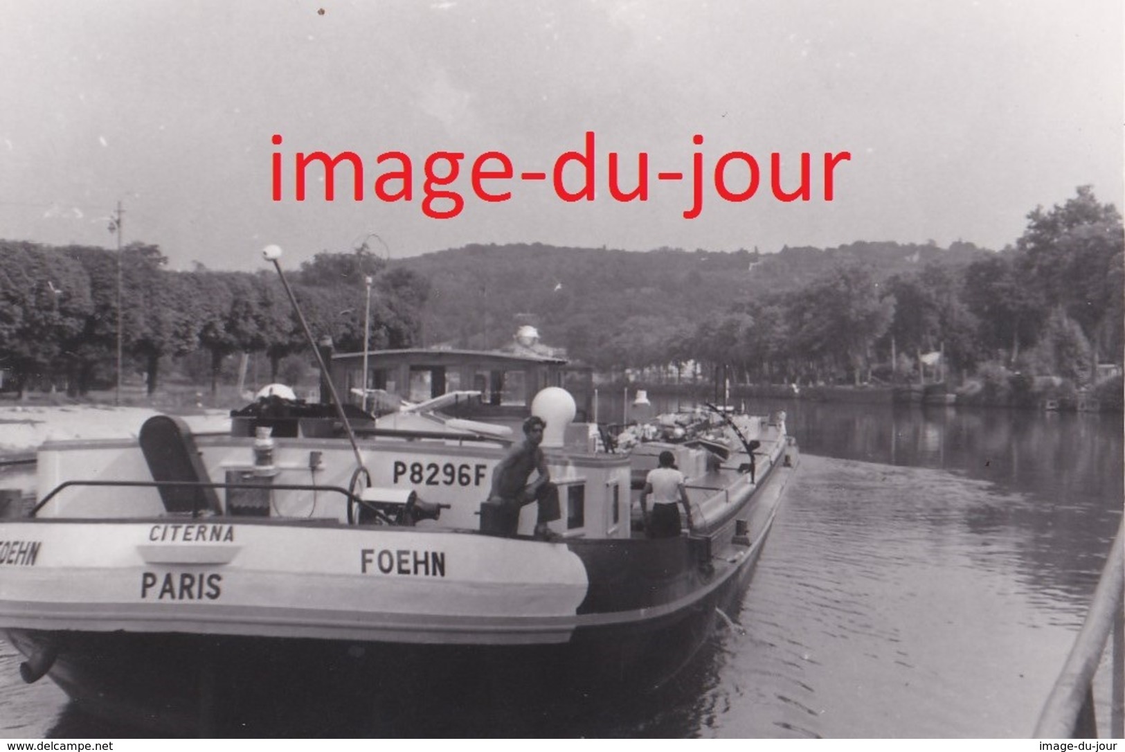 PHOTO ANCIENNE  PENICHE " FOEHN " A L' ECLUSE DE BOUGIVAL  ( Yvelines ) - Lieux