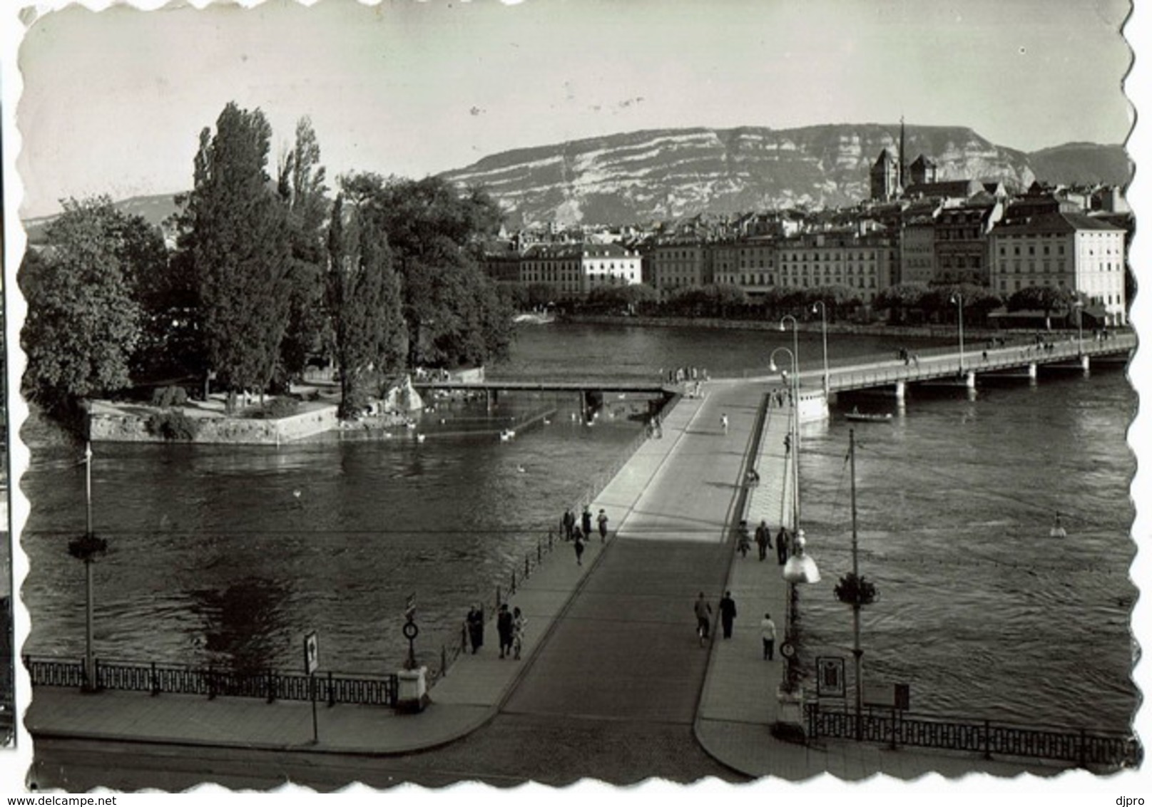 Genève 146  Ile Rousseau Et  Pont De Bergues - Genève